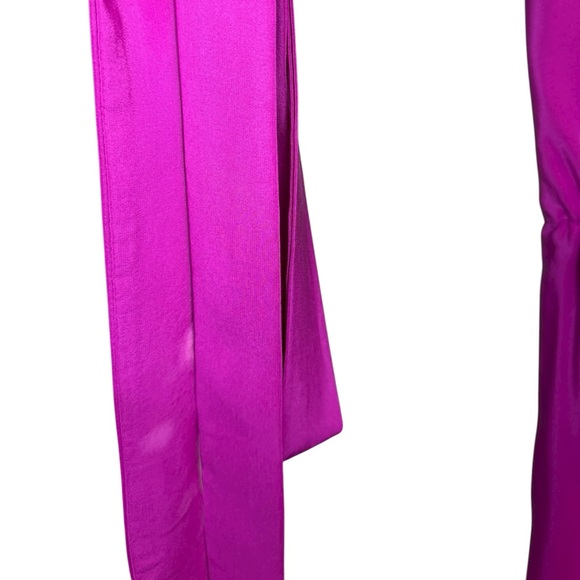 Amanda Uprichard 100% Silk size Small in a bright fuchsia - Picture 10 of 12